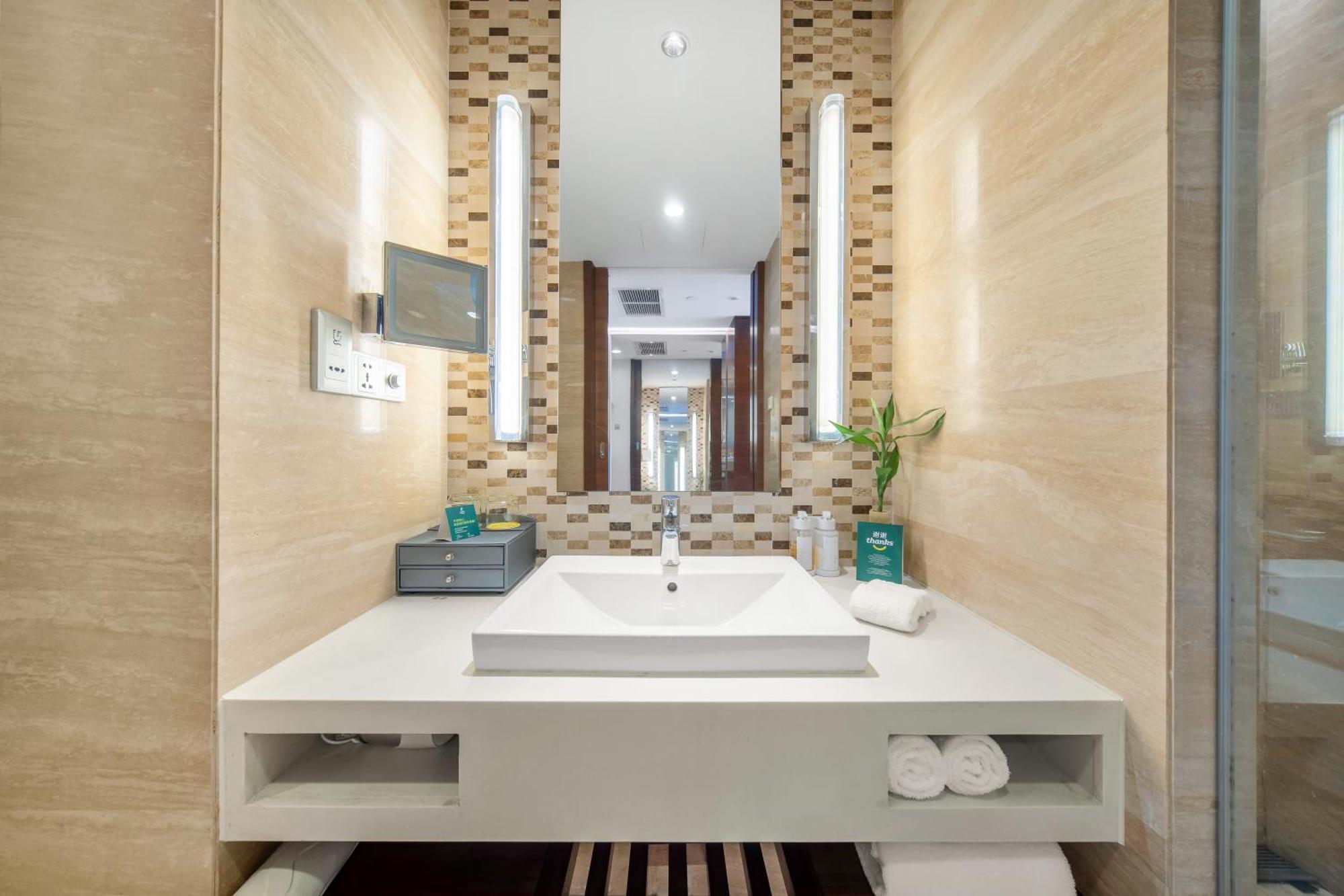 Holiday Inn Chengdu Xindu By Ihg Екстериор снимка