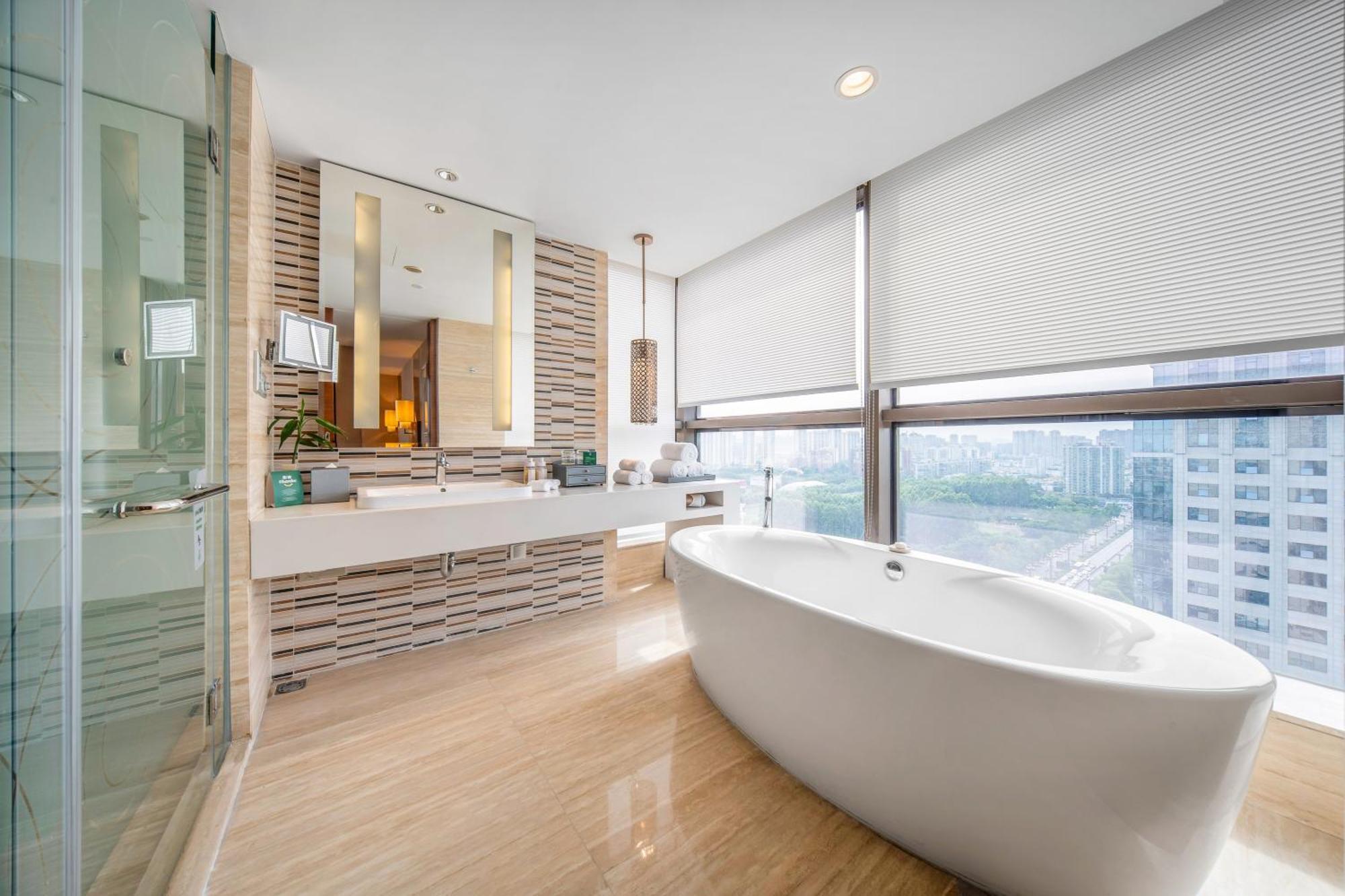 Holiday Inn Chengdu Xindu By Ihg Екстериор снимка