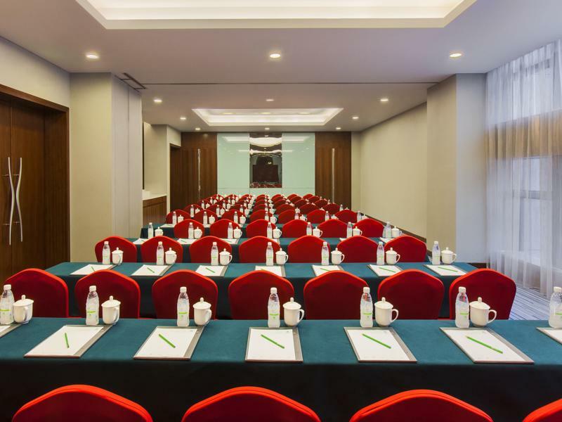 Holiday Inn Chengdu Xindu By Ihg Екстериор снимка